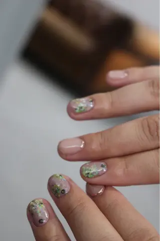 ネイル TOL NAILのネイルデザイン
