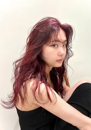 ロング カラー コノカ/暖色カラー/ 透明感カラーのヘアスタイル