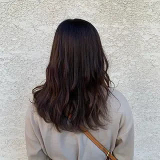 セミロング カラー ヘアアレンジ 韓国×巻ける髪質改善 💍maki💍のヘアスタイル