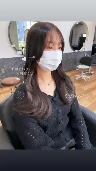 ロング カラー レイヤーカット、 大人可愛い　中村美羅のヘアスタイル