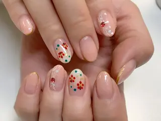 ネイル Viva Joie所属・Viva Joieのネイルデザイン