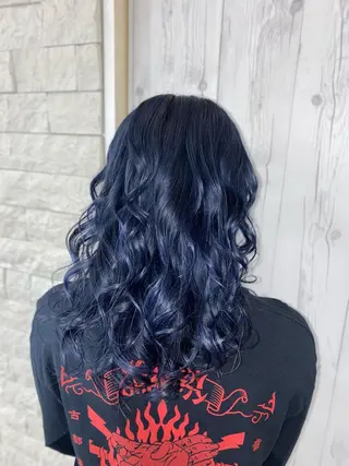 ミディアム ゆぴ☾‪/推しカラー /ハイトーンのヘアスタイル