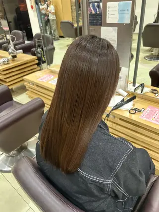 ロング Hinata🌼 カラー、縮毛矯正🎀のヘアスタイル