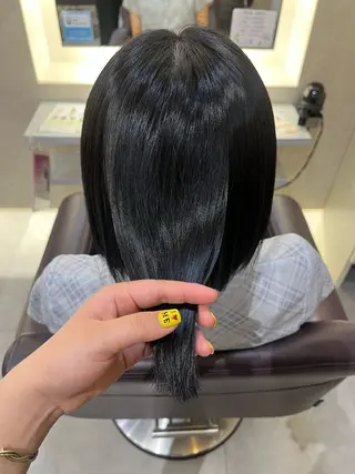 ショート カラー 澤田 萌生のヘアスタイル