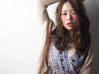 ロング カラー 藤本 憲吾のヘアスタイル