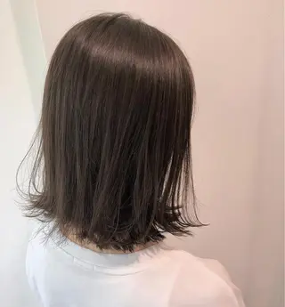 ミディアム 🩶透髪×モテ髪🩶 池袋SHE🏹🩶のヘアスタイル