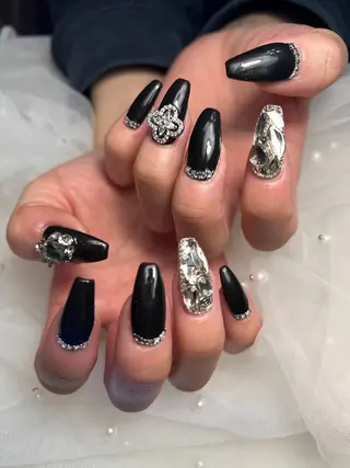 ネイル ✴︎ Delightのネイルデザイン