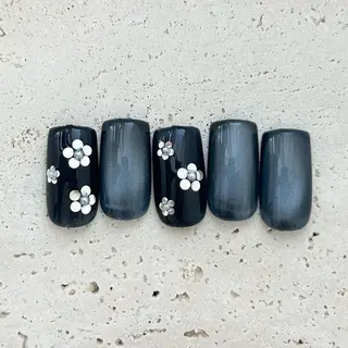 ネイル Nail Salon Souriant HARAJUKU所属・Souriant mahoのネイルデザイン