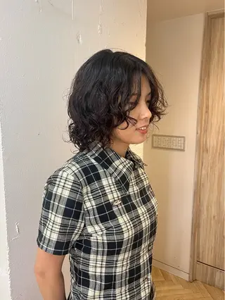 パーマ ᴛᴏᴍᴏᴋᴀ / ᴄʜᴇʀɪのヘアスタイル