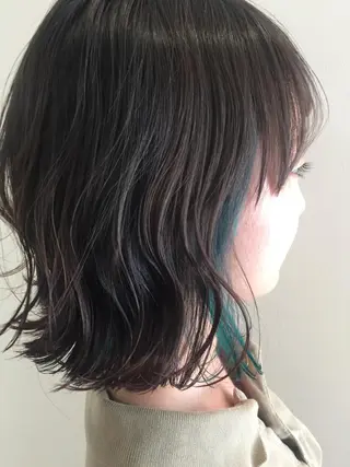 ミディアム カラー 似合わせ.ﾍｱｾｯﾄ 得意🌹井上美沙のヘアスタイル