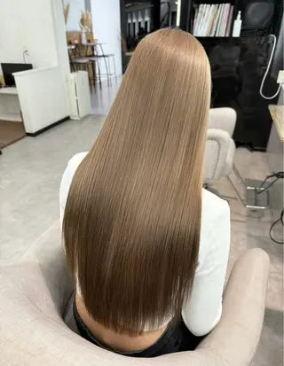 ロング wixy所属・レイヤー/美髪カラー 🫧名古屋YURIのヘアスタイル