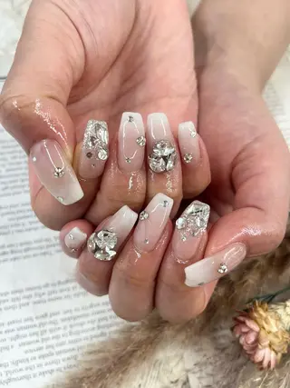 ネイル Basic町田本店 Suzunaのネイルデザイン