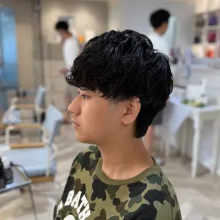 パーマ メンズ 髪質改善/艶カラー 🐬Rino🌙のヘアスタイル