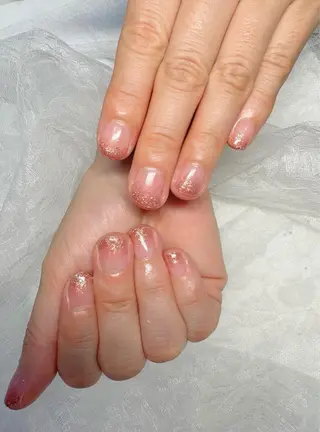 ネイル 河野 春菜のネイルデザイン