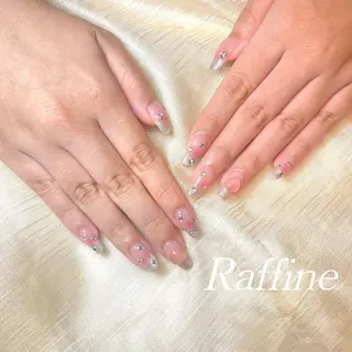 ネイル RAFFINE haru🦋🩵のネイルデザイン
