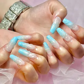 ネイル ピンキー 池田公園店のネイルデザイン