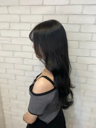 ロング カラー ヨシダ フミノリのヘアスタイル