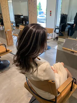 カラー tote. 成瀬晃のヘアスタイル