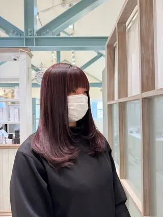 ミディアム 太田 千尋のヘアスタイル