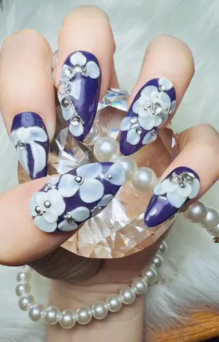 ネイル beauty park partage所属・藤 井のネイルデザイン