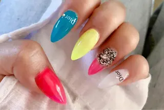 ネイル x.1.0.nail ♡Cのネイルデザイン