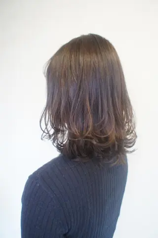 ミディアム カラー This所属・🟦髪質改善6年 💊YAMAMOTOのヘアスタイル