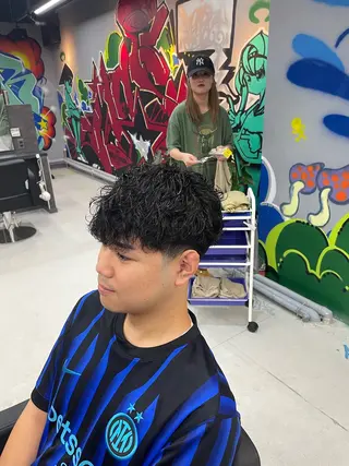 ショート パーマ メンズ メンズパーマ 毛流れ/シャドウのヘアスタイル