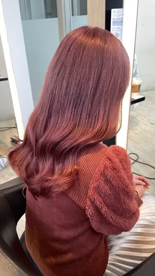 セミロング カラー ブリーチ/髪質改善/ ハイトーン/暖色のヘアスタイル