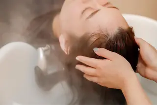 Iris by artina 武蔵小杉店【イリス バイ アルティナ】所属・🎼レイヤー/顔周り カット/nene♬のヘアスタイル