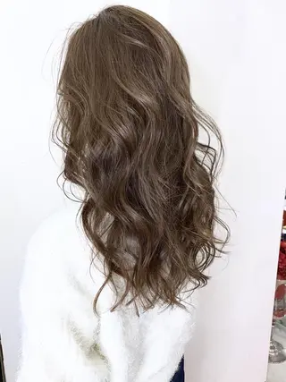 ロング エクステ（レミー毛） NINEのヘアスタイル