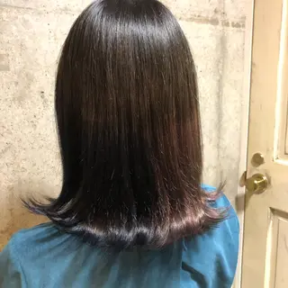 ミディアム カラー やすだ しおりのエステ・リラクイメージ