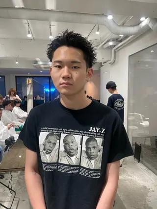 ショート メンズ スパイラルパーマ 🌐hina⭐️のヘアスタイル