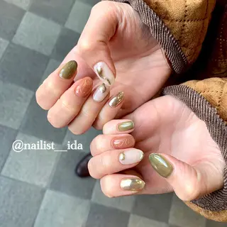 ネイル Arowa 伊田のネイルデザイン