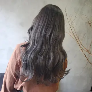 ロング カラー Le Lien カジのヘアスタイル