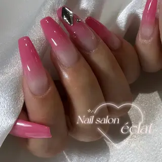 ネイル éclat ⸝꙳.⋆ 栄｜久屋大通のネイルデザイン