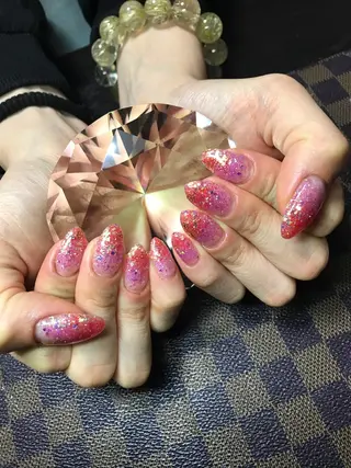 ネイル みんなの店所属・仲谷 つかさのエステ・リラクイメージ