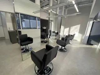 ショート カラー パーマ ヘアアレンジ メンズ キッズ ネイル マツエク・マツパ 髪質改善🇰🇷 レイヤーカット/梅田のヘアスタイル