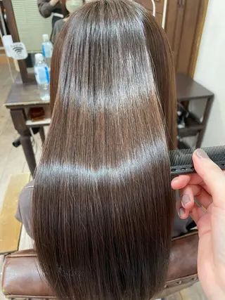セミロング 髪質改善☁️ ユイのヘアスタイル