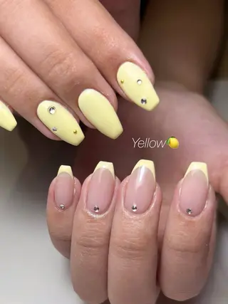 ネイル mofie🤍ユミ/ 恵比寿/パラジェルのネイルデザイン