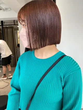 ショート カラー センターパート/ 暖色カラーayuのヘアスタイル