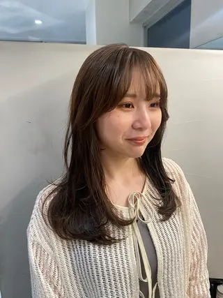ロング カラー ヘアアレンジ まつ毛パーマ 🫧kaede🫧のマツエク・マツパデザイン