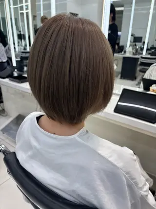 ショート カラー 石毛 大翔のヘアスタイル