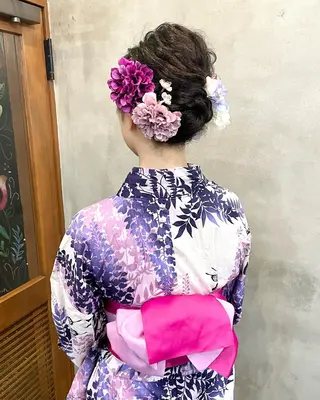 セミロング ヘアアレンジ 【ピンク/韓国ヘア/ ヘアセット】亜海のヘアスタイル