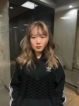 セミロング カラー 髪質改善/暗髪カラー ヘアアレンジ/スミレのヘアスタイル