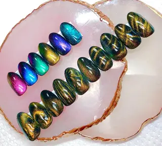 ネイル CROWN プライベートサロンのネイルデザイン