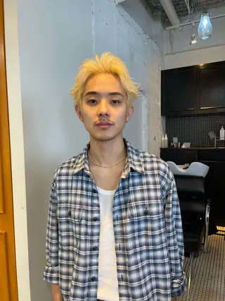 ショート カラー メンズ RIN／韓国ヘア レイヤーカットのヘアスタイル