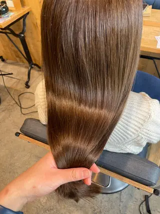 ロング カラーモデル🎨✨ 長與夕夏のヘアスタイル