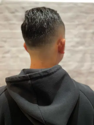 ショート メンズ 無料メンズカット❗️ 岡本晟我のヘアスタイル