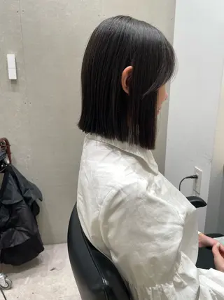 ミディアム カラー 小坂 郁美のヘアスタイル