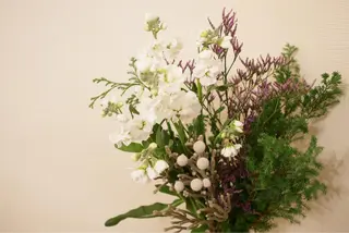 セミロング カラー パーマ ヘアアレンジ メンズ キッズ ネイル マツエク・マツパ ニキビ跡専門サロン Ainaのエステ・リラクイメージ